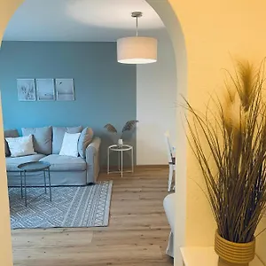  Apartment 3 Tannen In